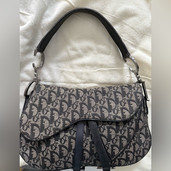 Dior Saddle bag, black Interior with Logo Charm - Picture 2 of 12